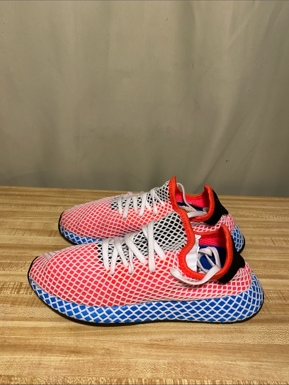 Adidas Deerupt Runner Solor Red Bluebird Sneakers Women’s size 8